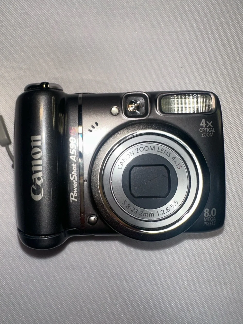 Canon PowerShot A590 IS 8.0 MP Digital Camera Works Well w/Strap & 8GB SD Card